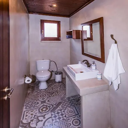 Lardas Luxury * Kissamos